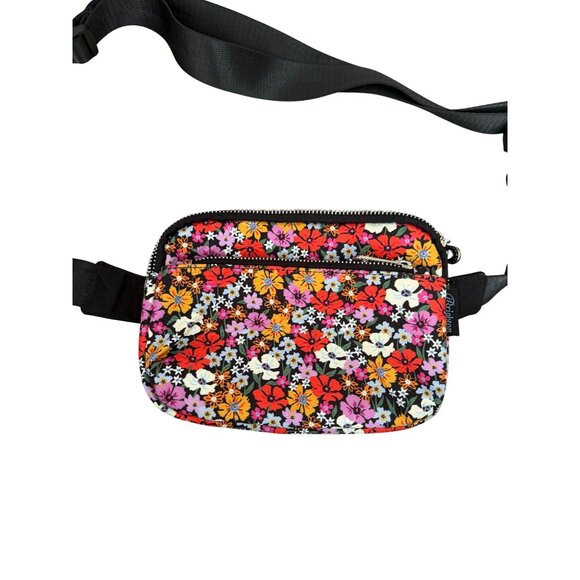 BRIGHTON Red Floral Adjustable Fanny Pack Waist Bag NEW NWOT - Picture 8 of 8